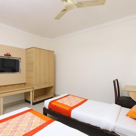 Hotel Half Moon شيناي المظهر الخارجي الصورة