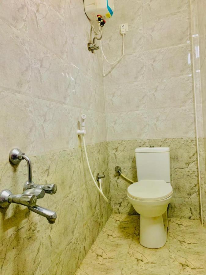 Hotel Half Moon شيناي المظهر الخارجي الصورة